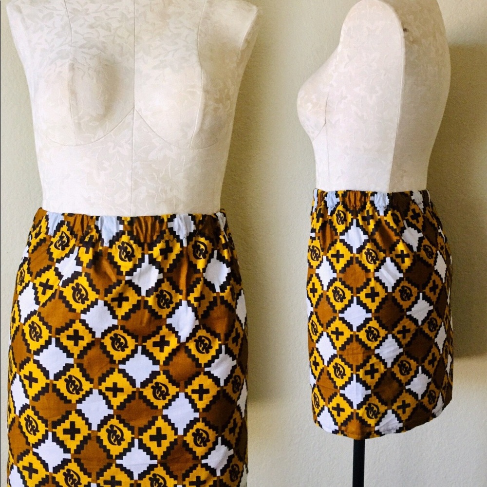 mini skirt